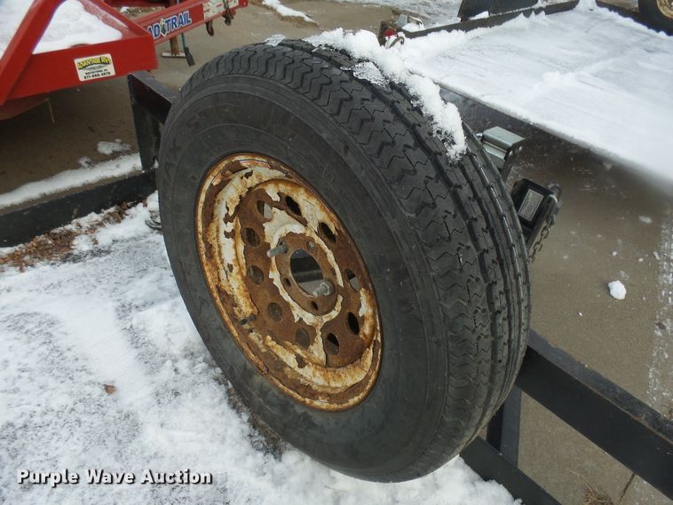 image for item EF9571 2019 M&S 10X60UT tilt deck utility trailer