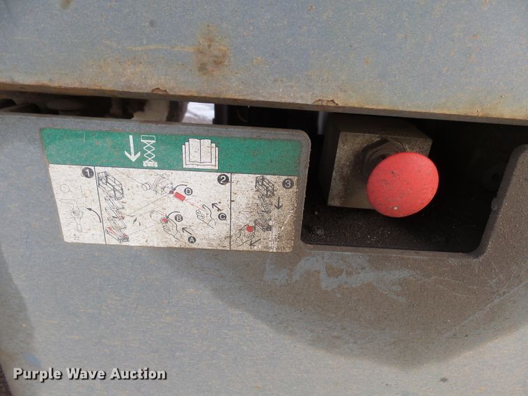 image for item EF9575 Skyjack SJIII 4632 scissor lift