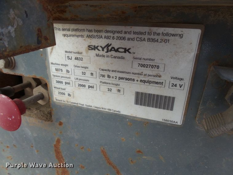 image for item EF9575 Skyjack SJIII 4632 scissor lift