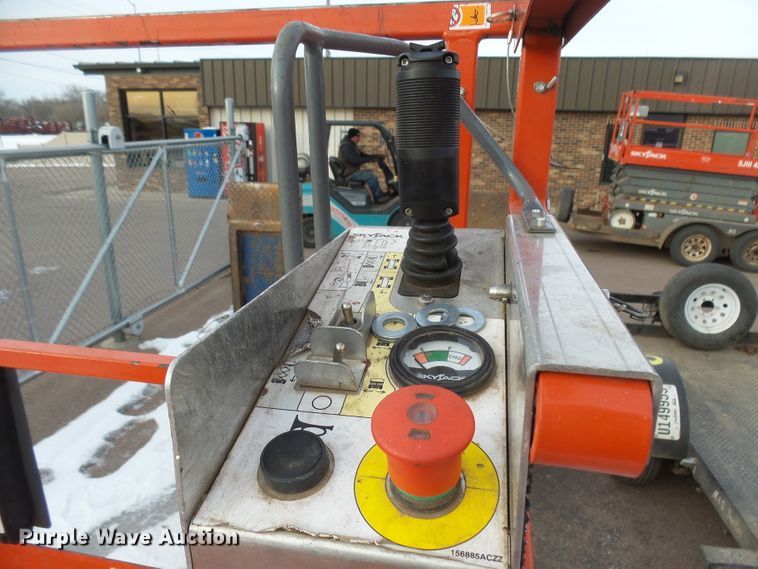 image for item EF9576 2018 Skyjack SJIII 4632 scissor lift