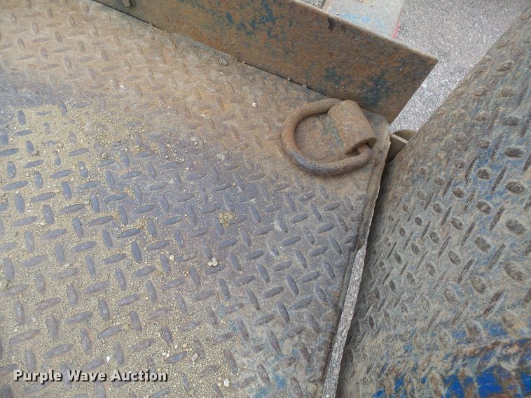 image for item EF9577 2011 M&S 60X12UT utility trailer