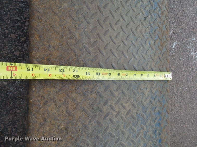 image for item EF9577 2011 M&S 60X12UT utility trailer