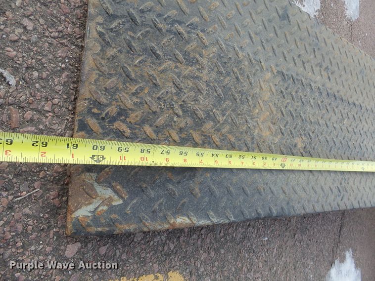 image for item EF9578 2019 M&S 5X12 utility trailer