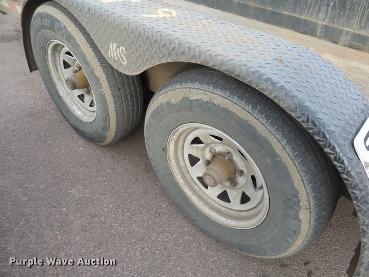 image for item EF9578 2019 M&S 5X12 utility trailer