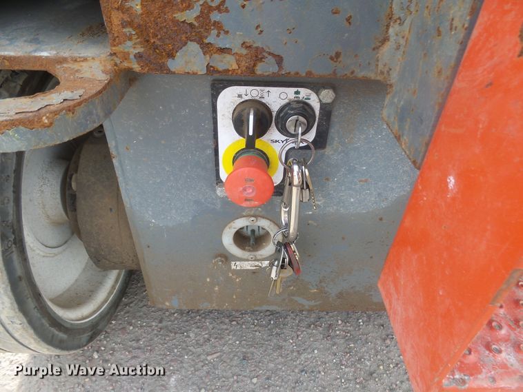 image for item EF9606 2018 Skyjack SJIII 4740 scissor lift