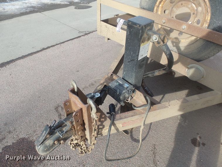 image for item EF9607 2010 M&S 6X12 utility trailer