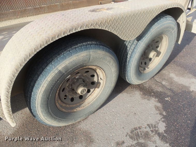 image for item EF9607 2010 M&S 6X12 utility trailer