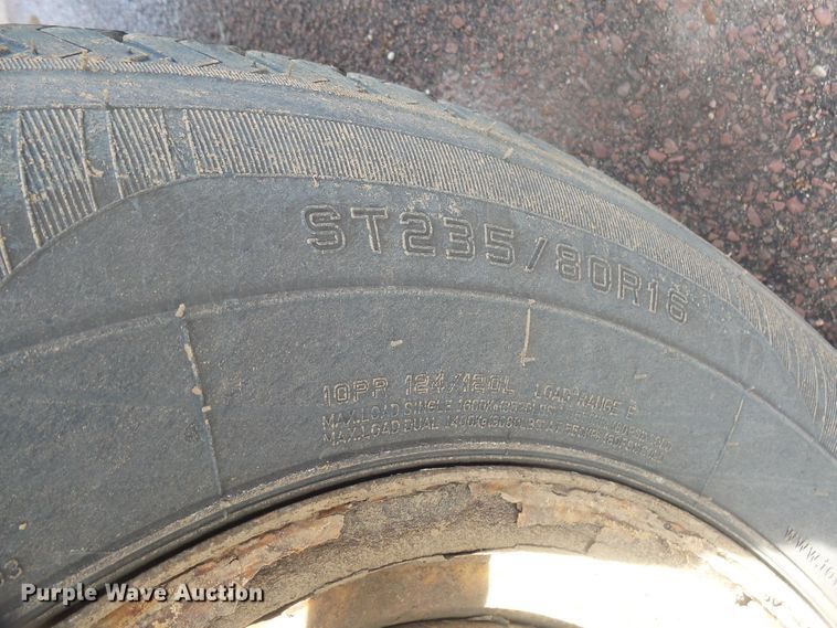 image for item EF9607 2010 M&S 6X12 utility trailer