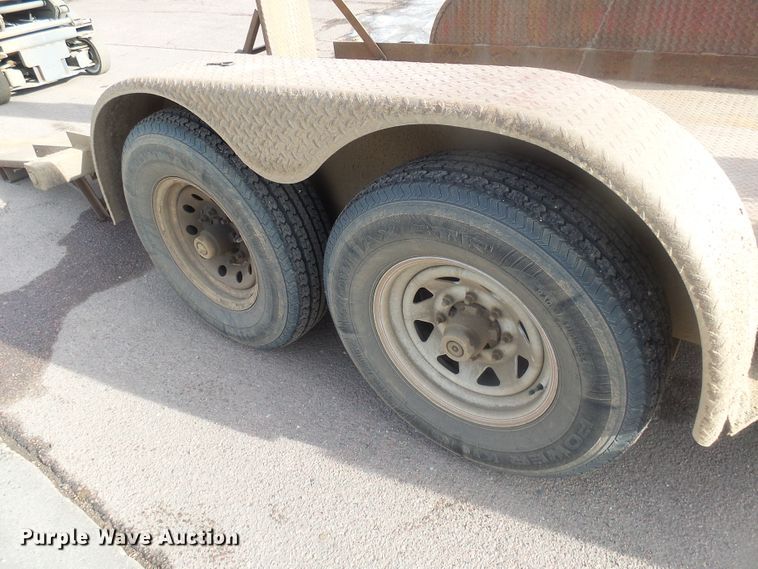 image for item EF9607 2010 M&S 6X12 utility trailer