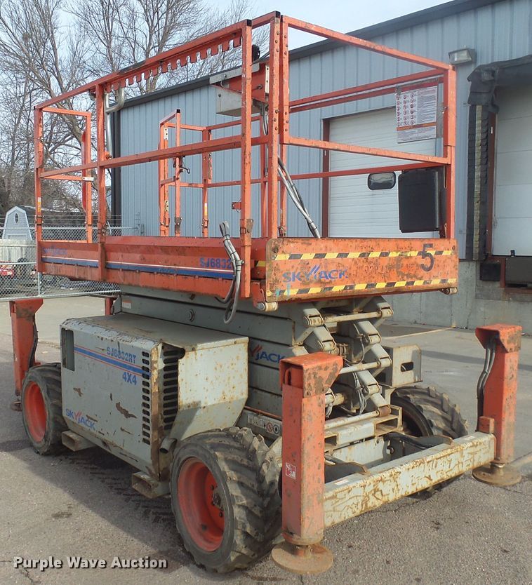 image for item EF9608 Skyjack SJ6826RT scissor lift