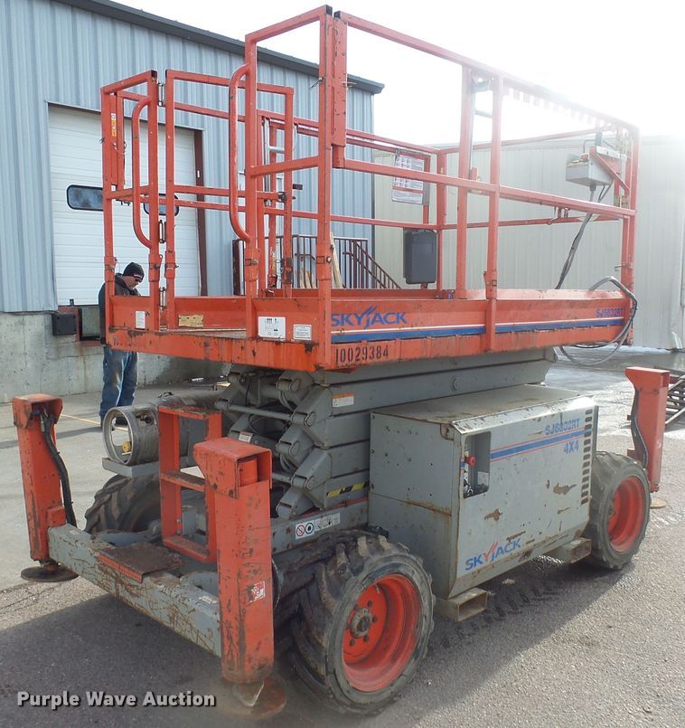 image for item EF9608 Skyjack SJ6826RT scissor lift