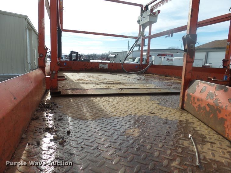 image for item EF9608 Skyjack SJ6826RT scissor lift