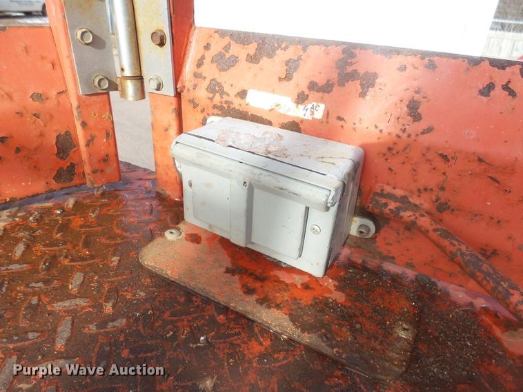 image for item EF9608 Skyjack SJ6826RT scissor lift