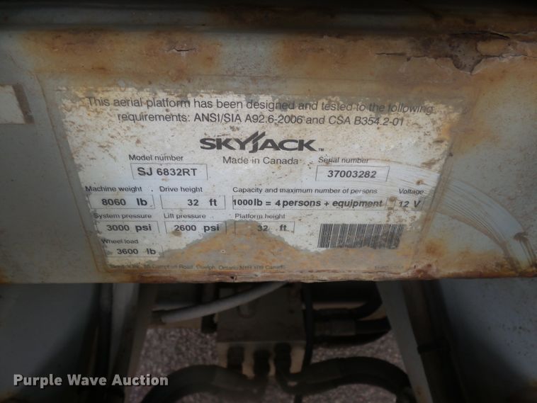 image for item EF9608 Skyjack SJ6826RT scissor lift