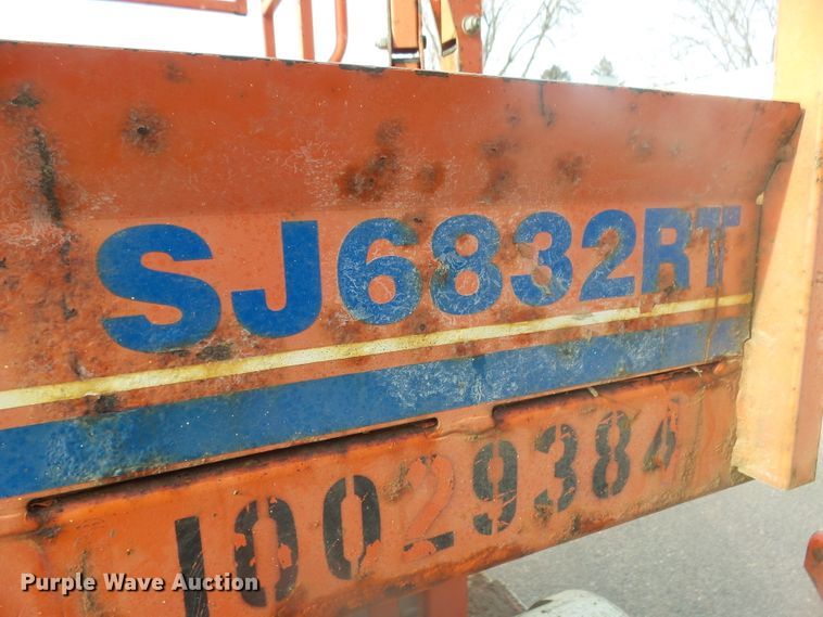 image for item EF9608 Skyjack SJ6826RT scissor lift