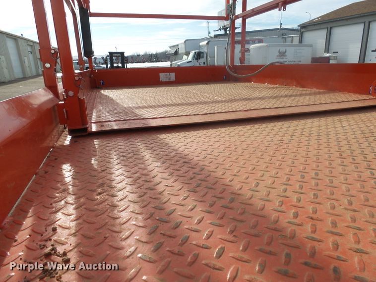 image for item EF9611 2018 Skyjack SJ6832RT scissor lift