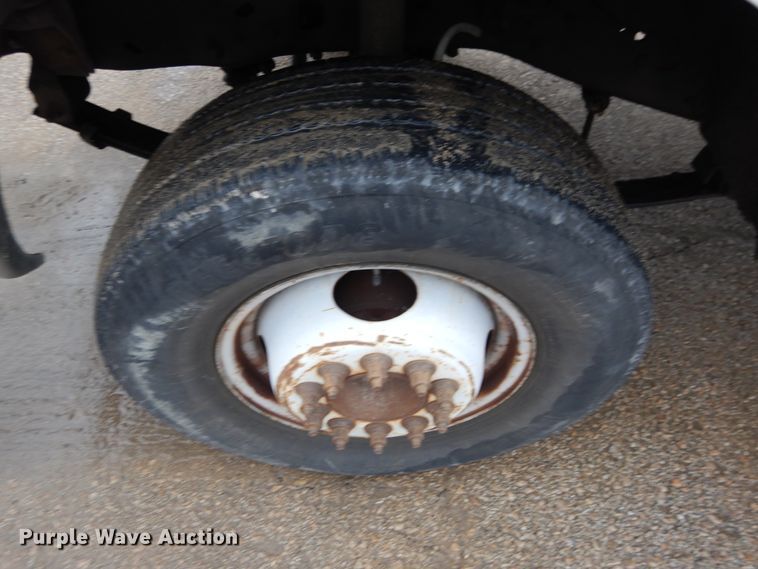 image for item EK9139 1995 Ford F450 Super Duty dump truck