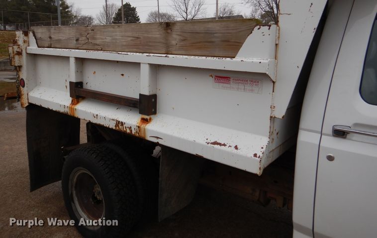 image for item EK9139 1995 Ford F450 Super Duty dump truck
