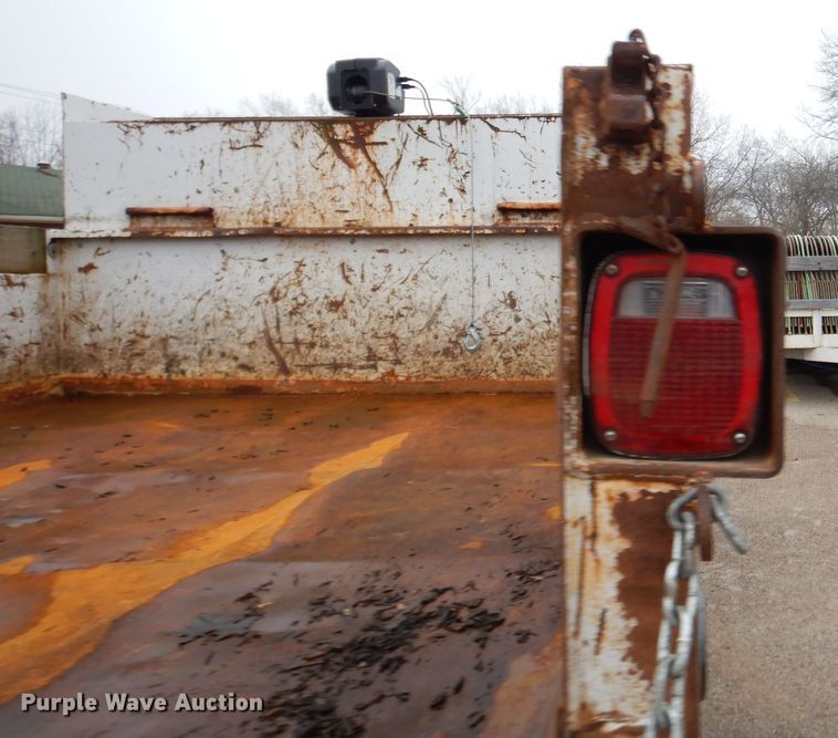 image for item EK9139 1995 Ford F450 Super Duty dump truck