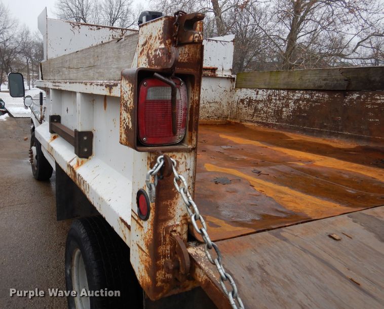image for item EK9139 1995 Ford F450 Super Duty dump truck