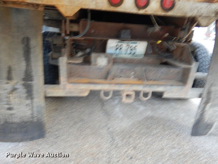 image for item EK9139 1995 Ford F450 Super Duty dump truck