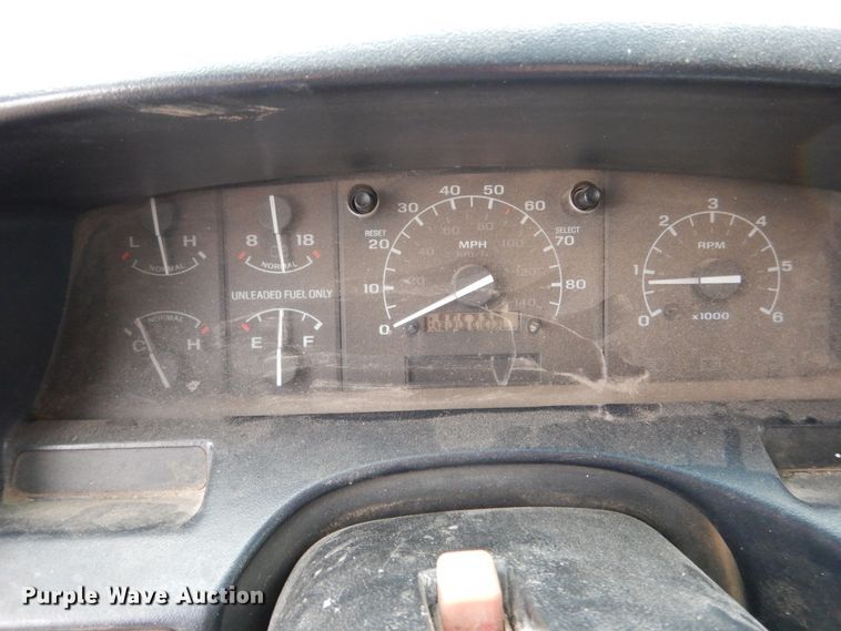 image for item EK9139 1995 Ford F450 Super Duty dump truck