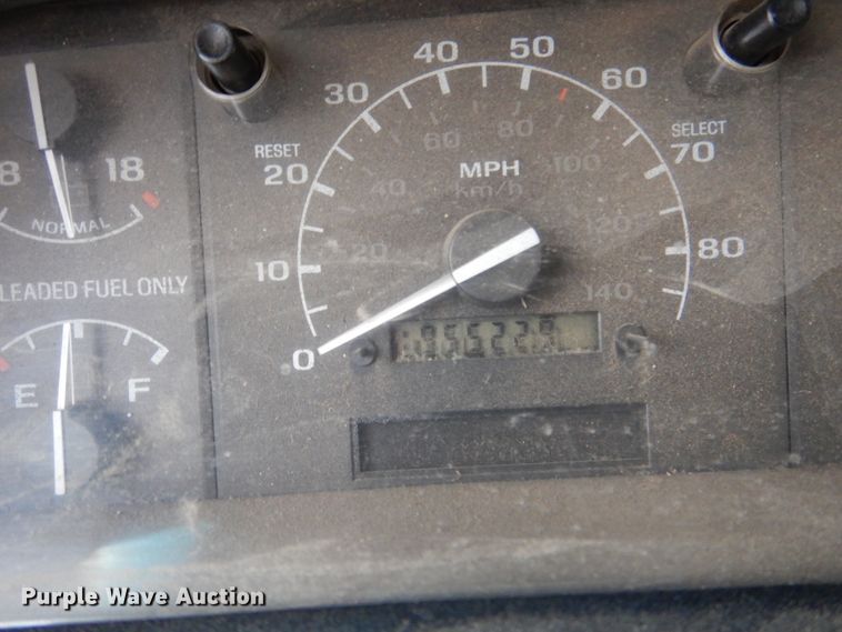 image for item EK9139 1995 Ford F450 Super Duty dump truck