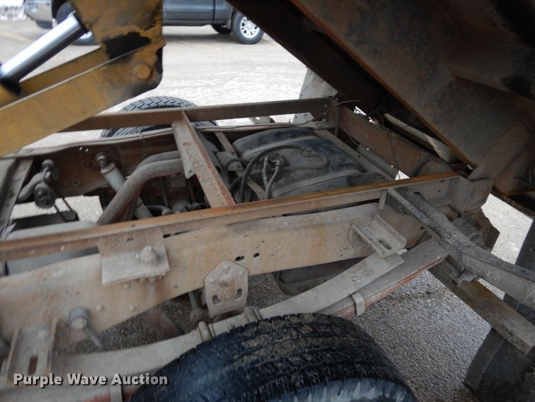 image for item EK9139 1995 Ford F450 Super Duty dump truck