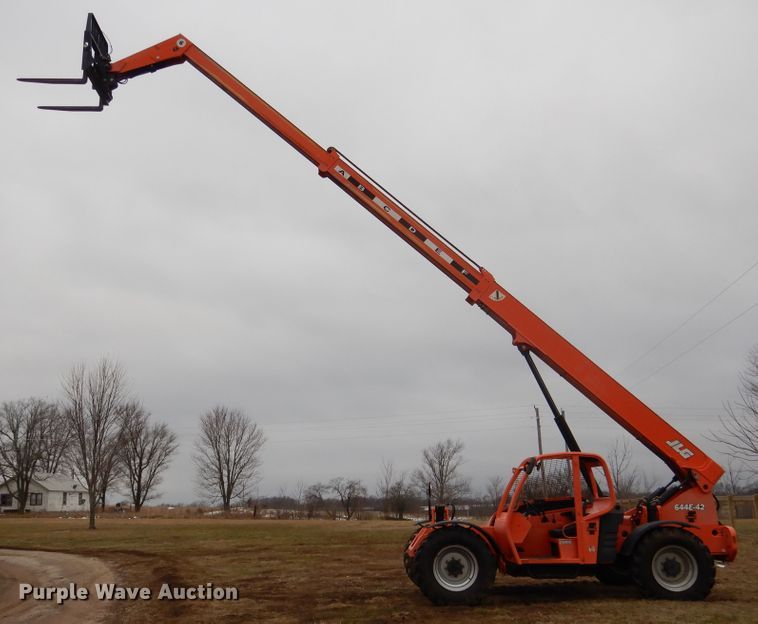 image for item EK9148 2006 Lull 644E-42 telehandler