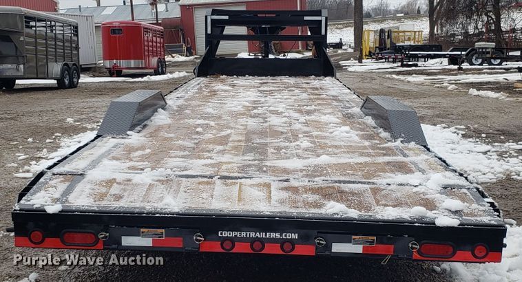 image for item EL9764 2020 Load Trail equipment trailer