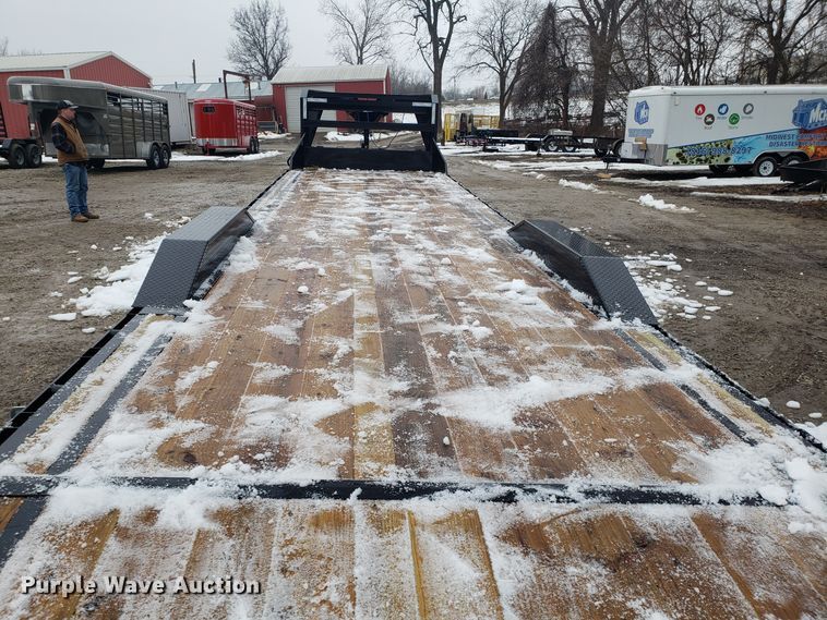 image for item EL9764 2020 Load Trail equipment trailer