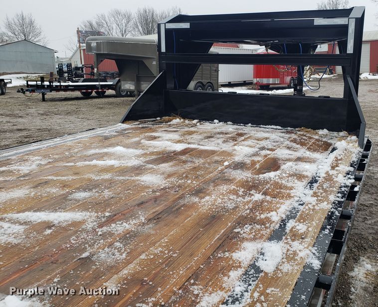 image for item EL9764 2020 Load Trail equipment trailer