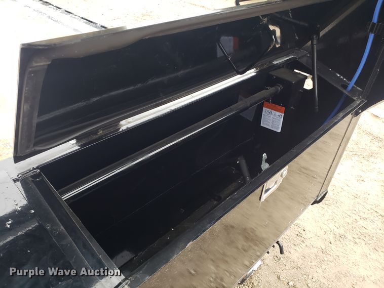 image for item EL9764 2020 Load Trail equipment trailer