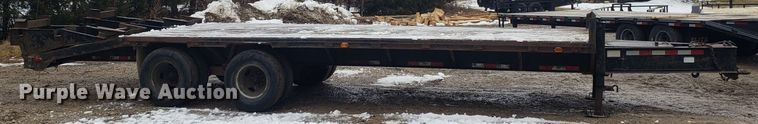 image for item EL9765 2002 Starlite equipment trailer