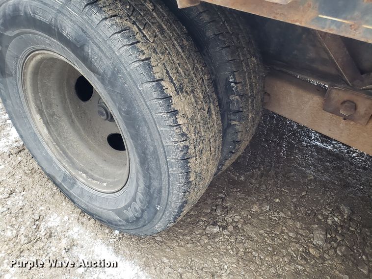 image for item EL9765 2002 Starlite equipment trailer