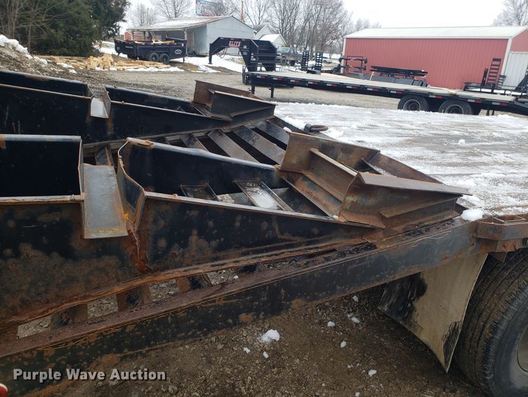 image for item EL9765 2002 Starlite equipment trailer