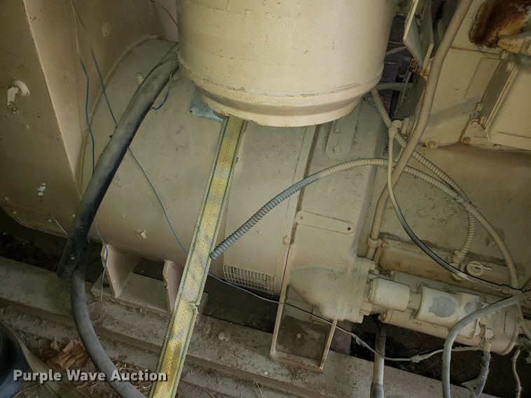 image for item EL9777 Cummins generator