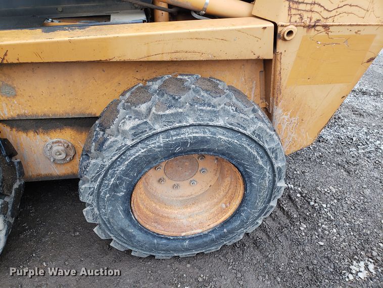 image for item EL9783 2001 Case 1845C skid steer