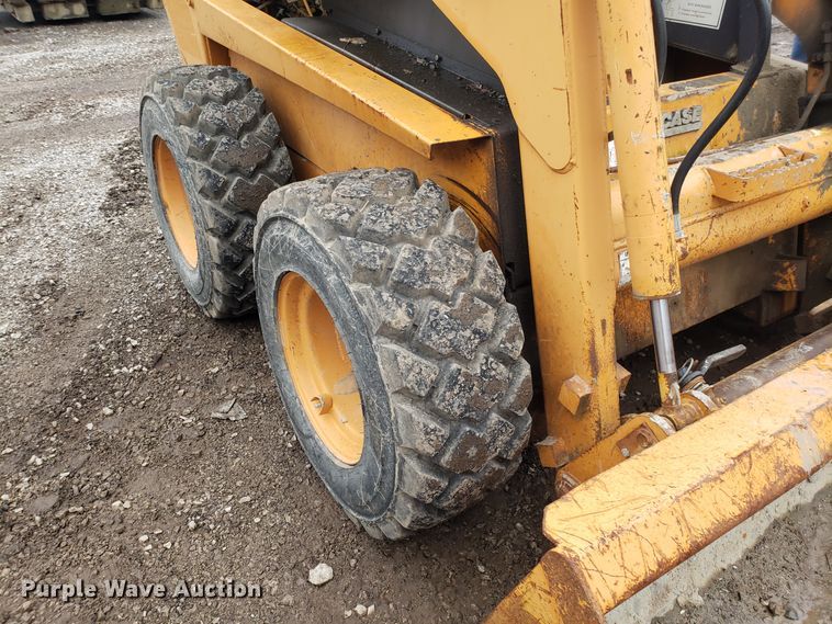 image for item EL9783 2001 Case 1845C skid steer