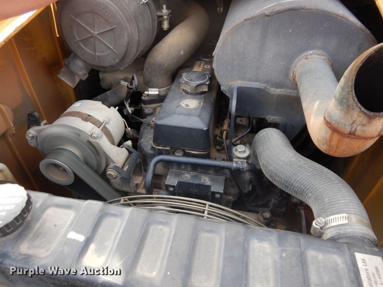 image for item ER9837 2000 John Deere 270 skid steer