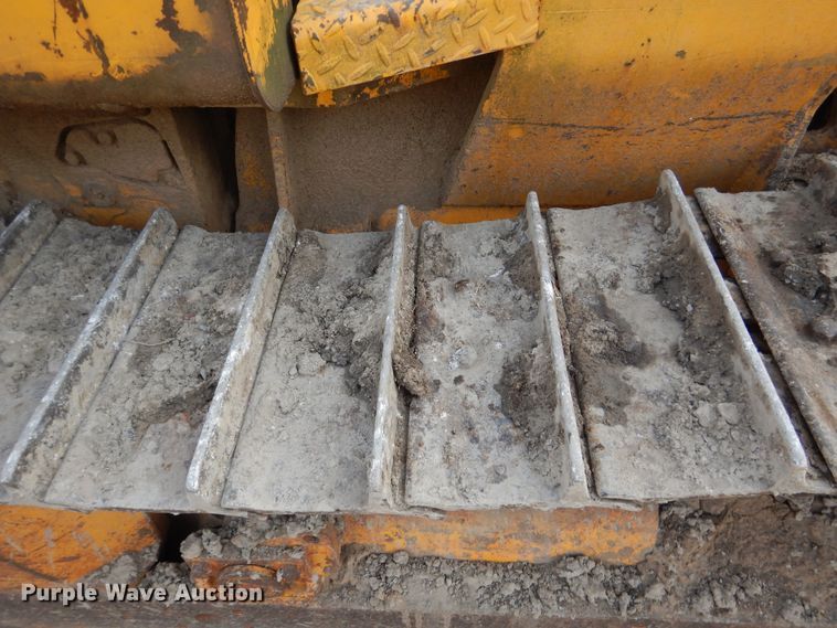 image for item ES9503 John Deere 450 track loader