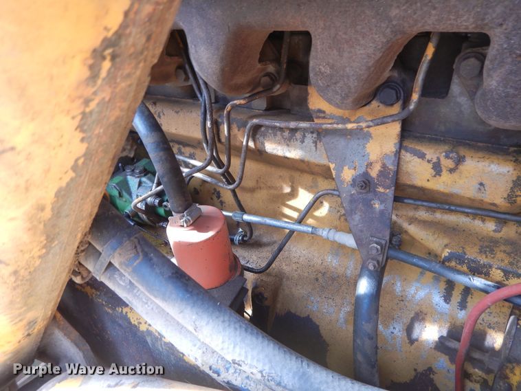 image for item ES9503 John Deere 450 track loader