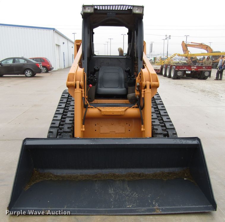 image for item FD9333 2008 Case 420CT Series 3 skid steer