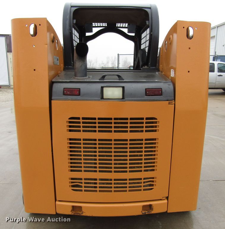 image for item FD9333 2008 Case 420CT Series 3 skid steer