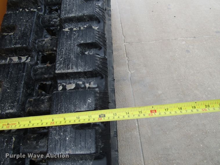 image for item FD9333 2008 Case 420CT Series 3 skid steer