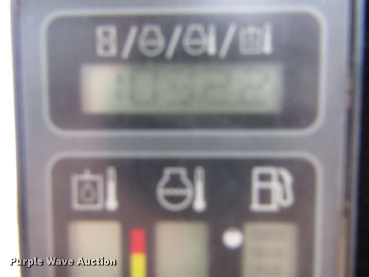 image for item FD9333 2008 Case 420CT Series 3 skid steer