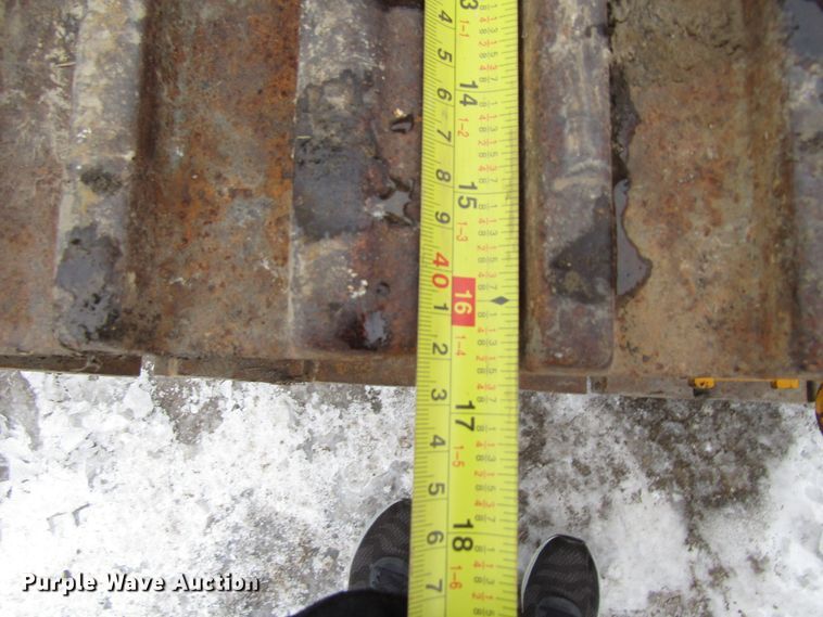 image for item FD9334 1974 Hoes 684 trencher