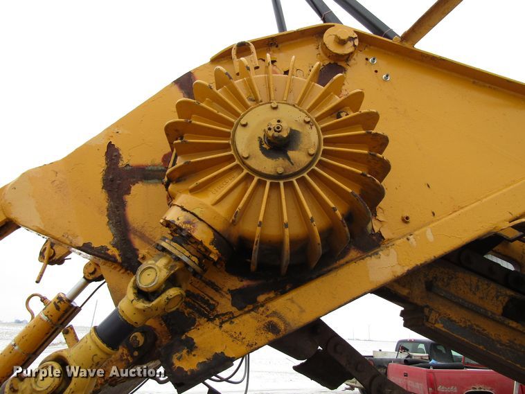 image for item FD9334 1974 Hoes 684 trencher