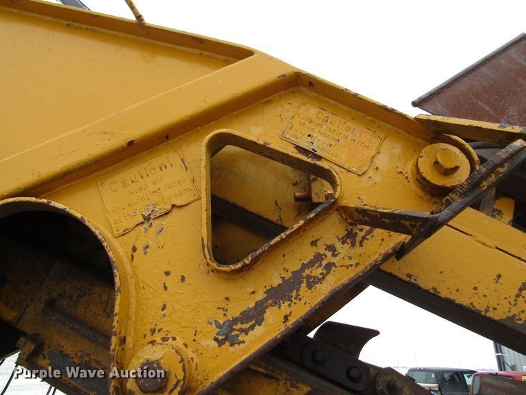 image for item FD9334 1974 Hoes 684 trencher