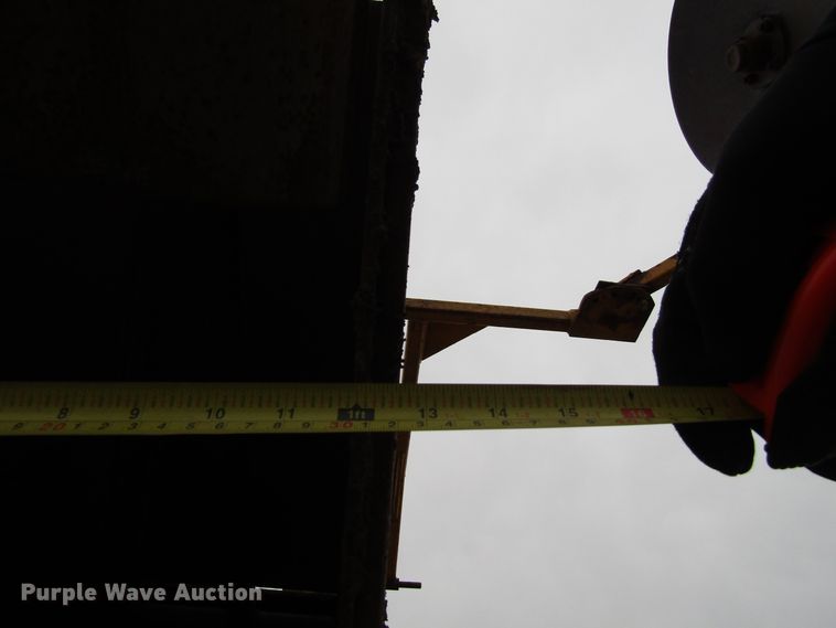 image for item FD9334 1974 Hoes 684 trencher